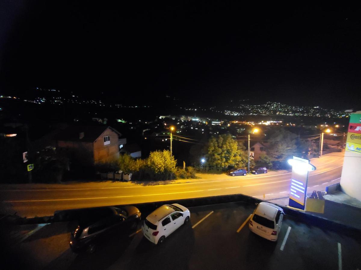 Sleep And Drive Apartamento Sarajevo Exterior foto